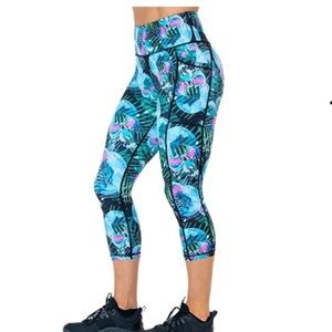 CVG Miami Skull Capri Leggings